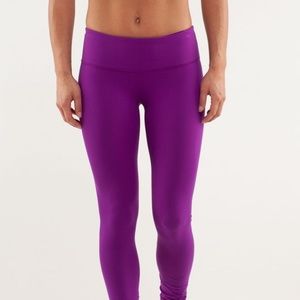 Lululemon wunder under brushed Luon *low rise*